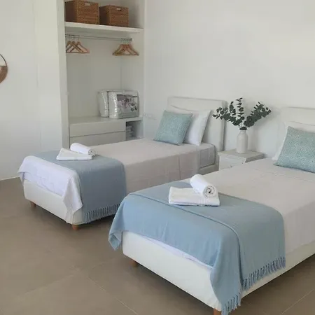 Scenic Seaview Facing The Aegean *