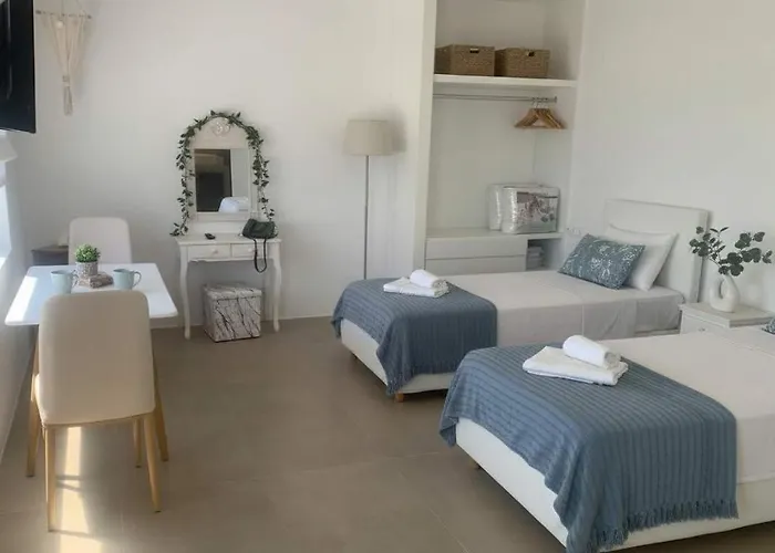 Scenic Seaview Facing The Aegean *