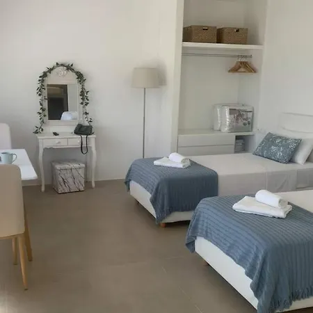 Scenic Seaview Facing The Aegean *